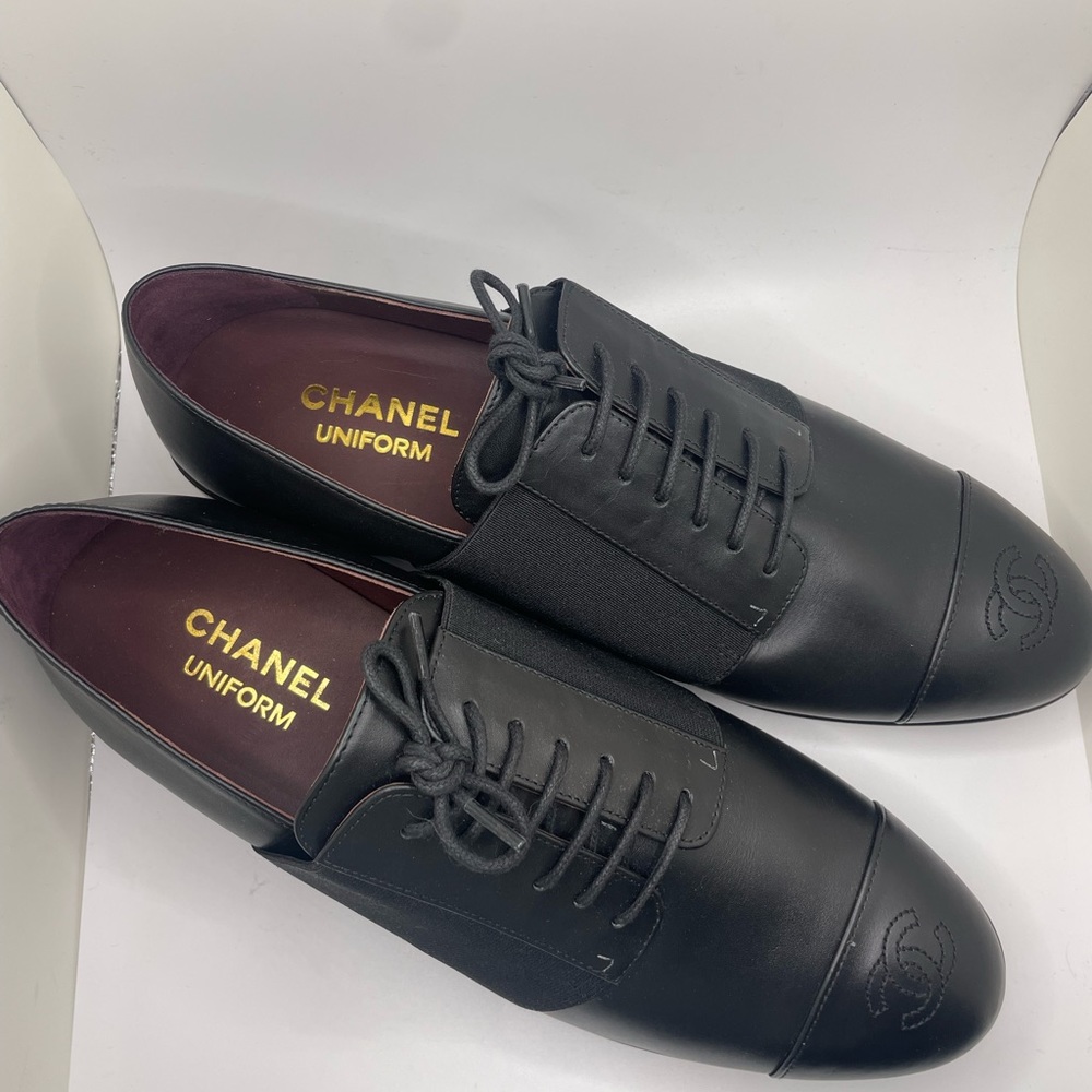 CHANEL Uniform Lace-up Oxfords - Picture 8 of 15